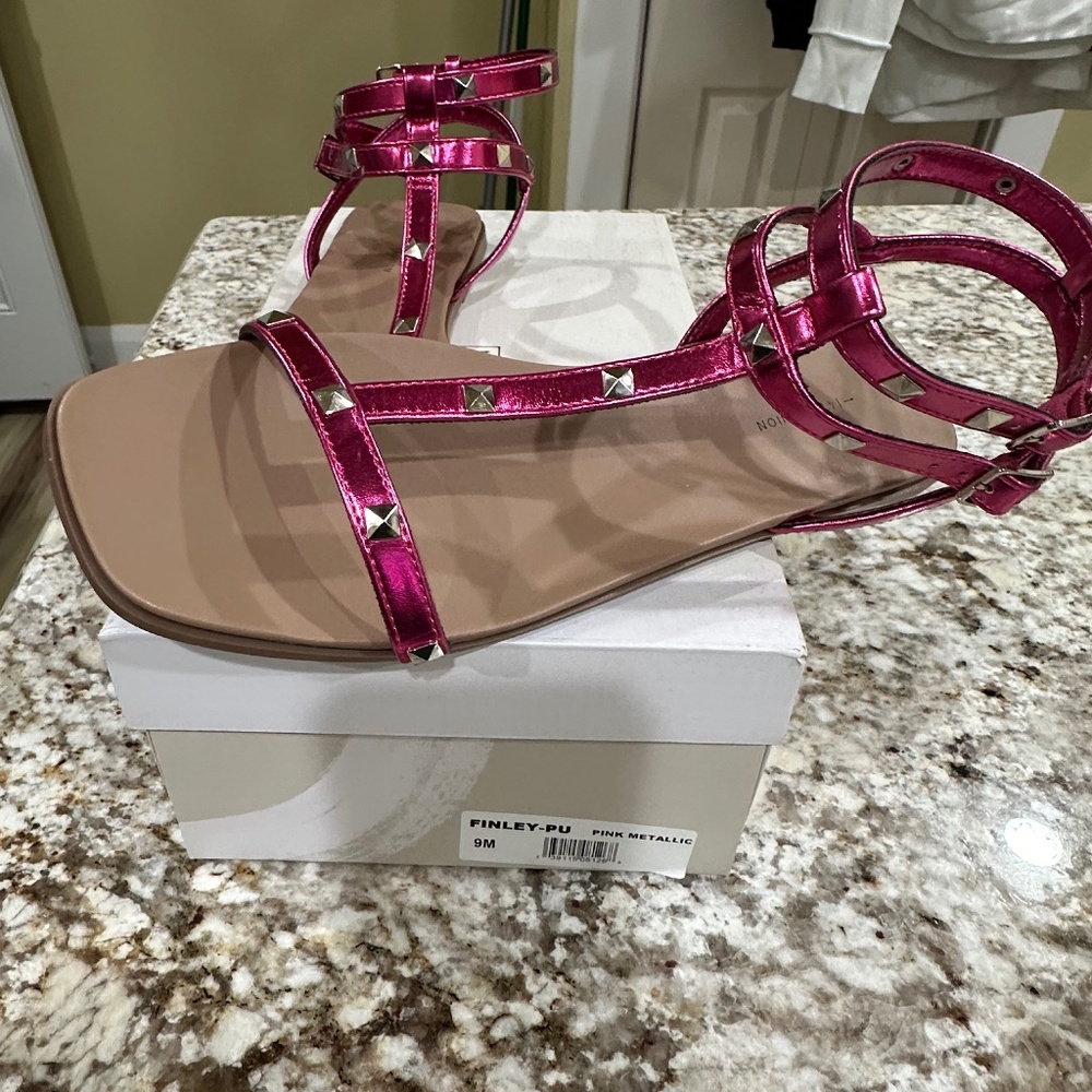 Shoes Sandals